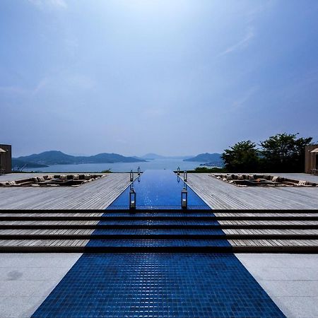 Bella Vista Spa And Marina Ономичи Екстериор снимка